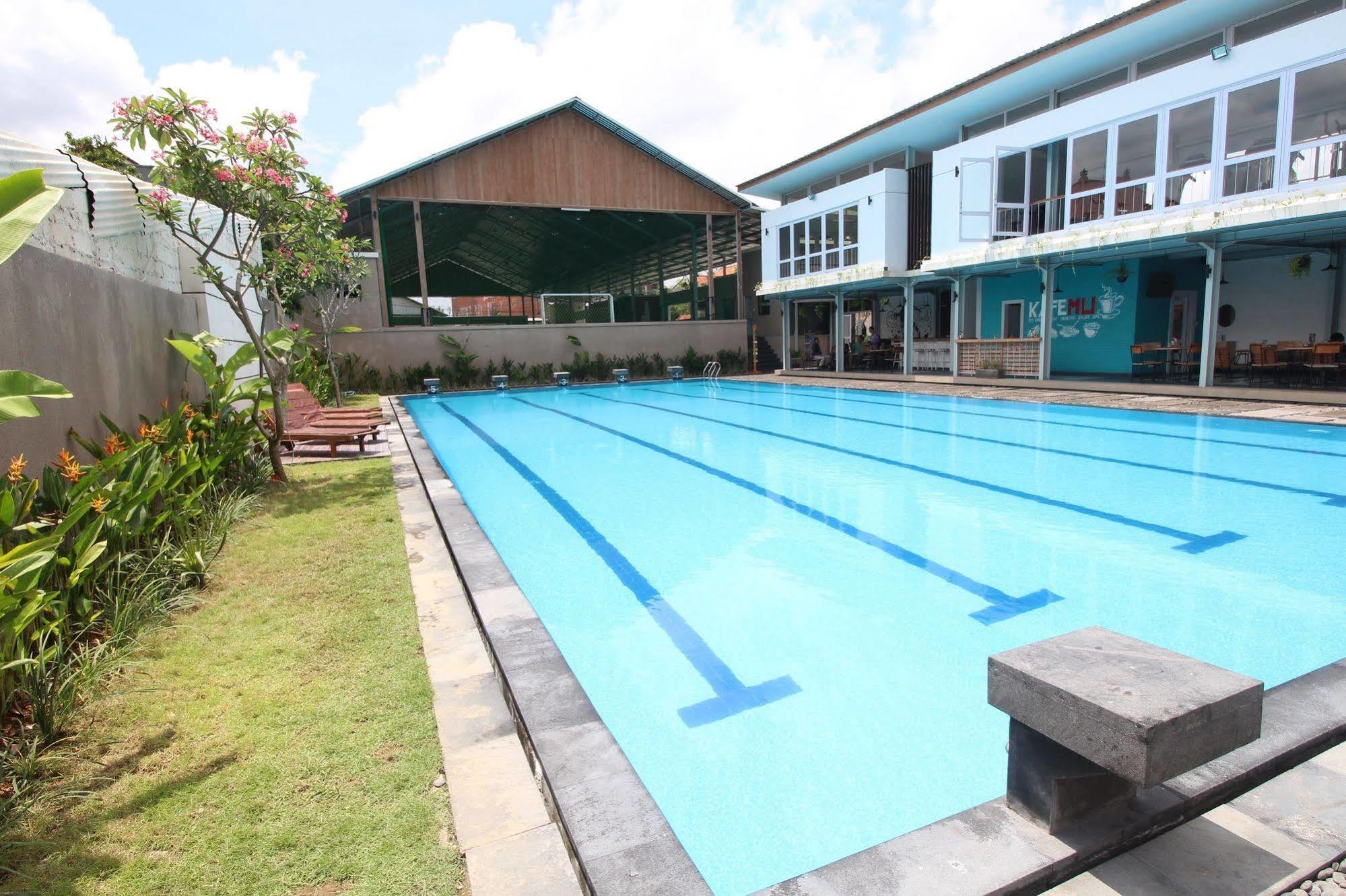 Umah Bali Suites And Residence Denpasar  Ngoại thất bức ảnh