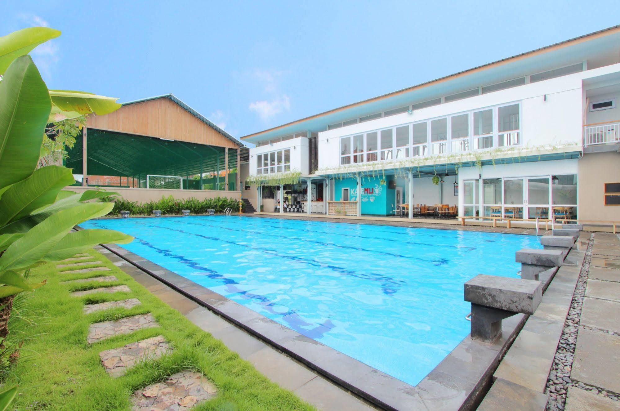 Umah Bali Suites And Residence Denpasar  Ngoại thất bức ảnh