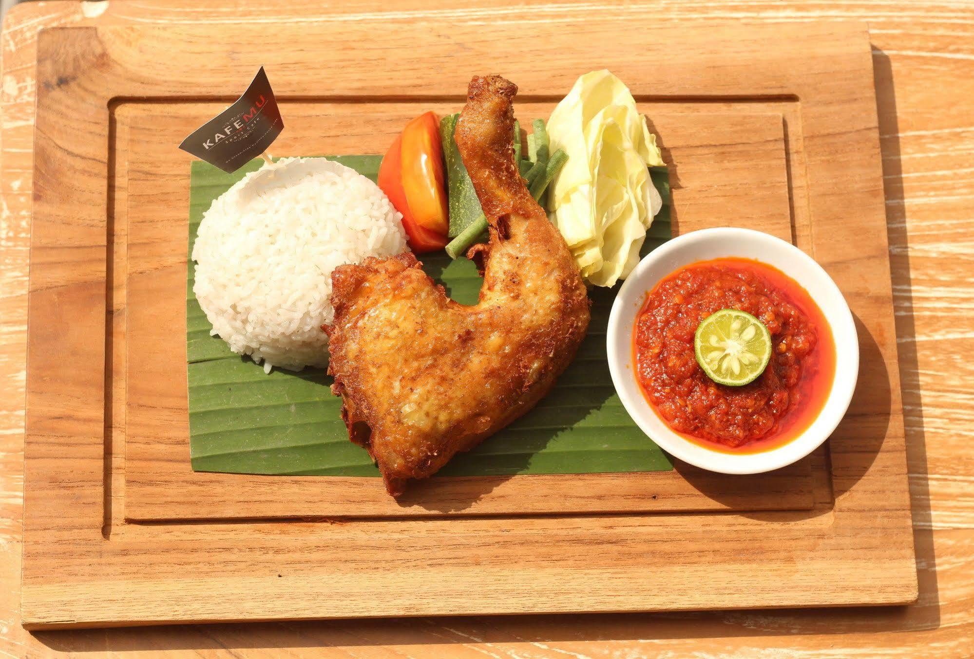 Umah Bali Suites And Residence Denpasar  Ngoại thất bức ảnh